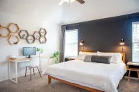 Scandi Home by Turnpike - KING Bed, Fast WiFi - 3-Star
