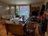 Home 5-7 minutes from Sea-Tac airport, - Bungalows