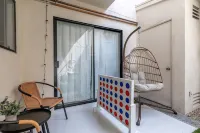 NEW Ocean Eyes/3 Blocks to Beach/Backyard Oasis/Massage Chair/Bikes/lLaundry - Condos