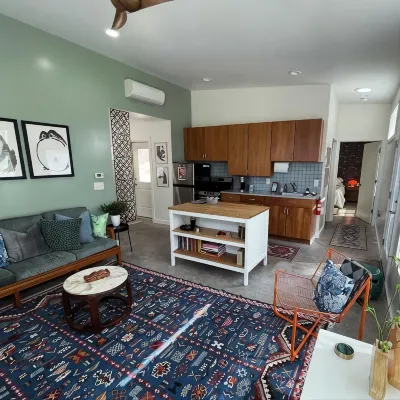Suite at the Watertower - 10 min walk to PSU campus and Downtown State College! - 4-Star