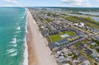 Stunning Beachfront Condo with Pool
