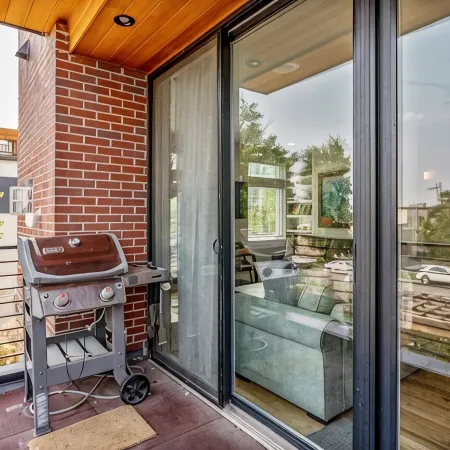 Luxury 5-Bedroom Home in LoHi, Amazing rooftop deck. 3,000 sqft
