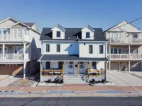 Stylish 2BR 1BA Apt - Steps To Beach & Boardwalk - Quality Vacation in Wildwood - 4-Star