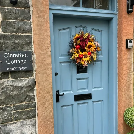 A Cosy Moffat Escape - 2 Bedrooms, 5 Minutes from Bustling Town Centre
