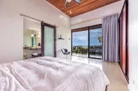 Exotica-All Suite House & Killer Views. On-site Staff-Gated Community-Paved Road - balcony