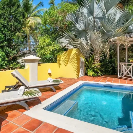 Woodlands Luxury Villas