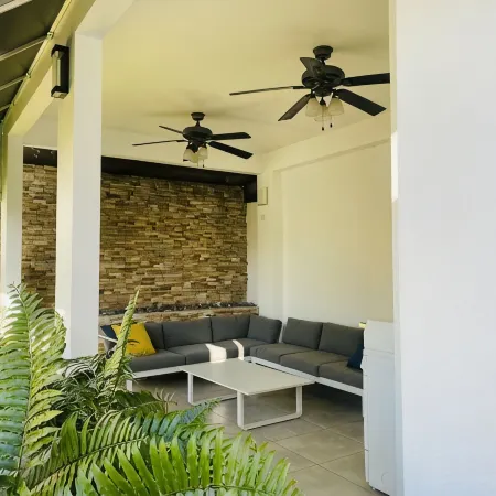 Keep it simple at this peaceful and centrally located place.
