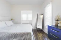 Arcade Game Room / 5Min to Downtown / Putting Green / Wet Bar - บังกะโล