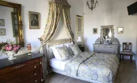 Château de Maudetour - Homestays
