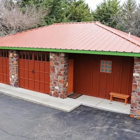 Prairie's Cottage at Sage Guesthouse formerly the 19th Hole