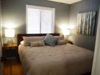 Peaceful fully renovated chalet in Lake Harmony, dog friendly!