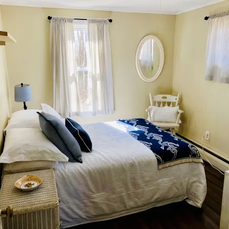 Privately Located Beach Cottage Getaway