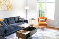 The Orange House - Only 4 Minutes from LU - 4-Star