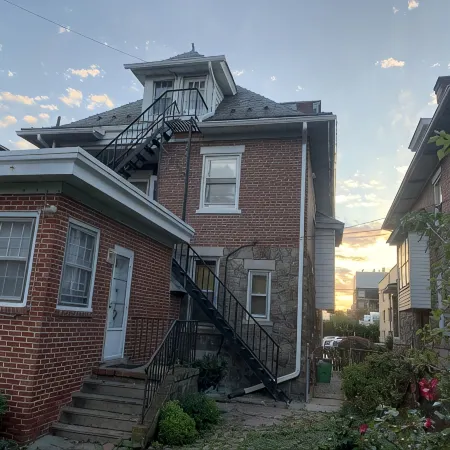 Continental travelers suite!! Spacious apartment, 5 minutes from Dorney Park !!