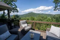 Up and Away Majestic Mountain View in Clayton - 2-Star