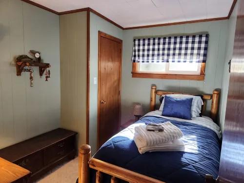 Cabin in Cook Forest near clarion river, hiking and hunting!!! - Homestays