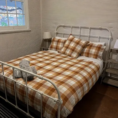 Chaffcutters Cottage - Pet friendly cottage in idyllic rural setting.
