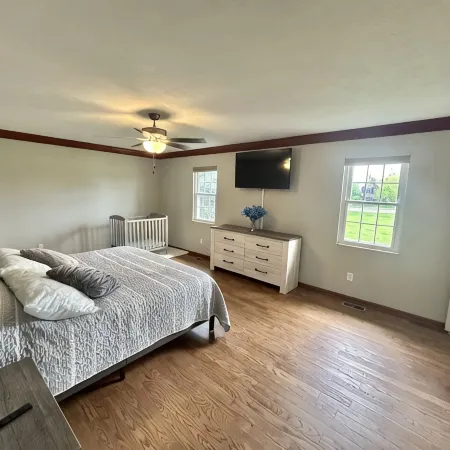 Beautiful country retreat in the heart of NKY! Minutes from downtown Cincinnati.
