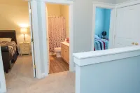 Large 3 BR 2.5BA Lake Norman House in Birkdale Village,Close to Charlotte! - 3-Star