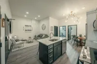 Sleeps 7 ~ Near Ice Rink ~ Netflix ~ Triple Bunk - Gym