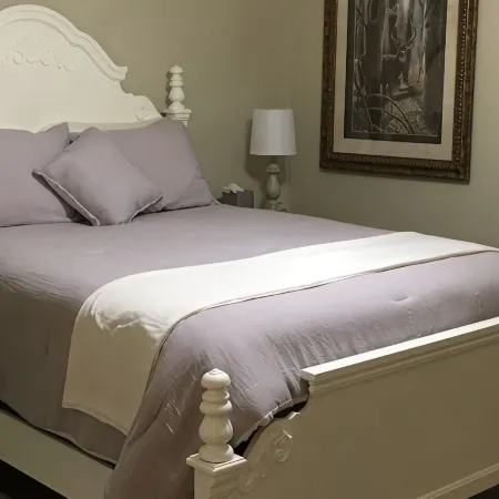 FAMILY GUEST HOUSE-SPLIT BEDROOMS
