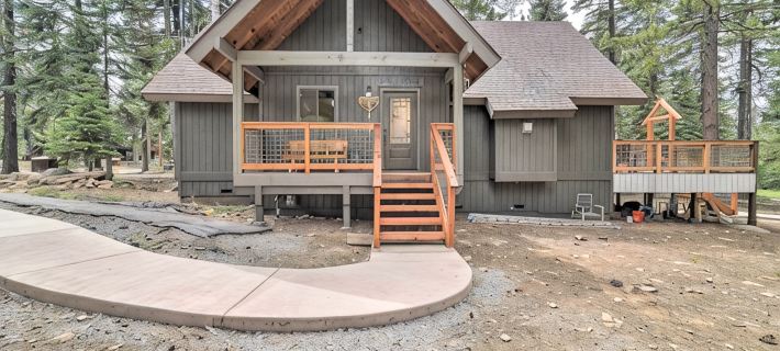 2 Mi to Tahoe Donner Ski Resort Forest-View Haven Hotels in Truckee