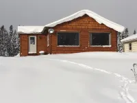 Nature Lover's Dream Home - Lake Views, Docks, Slopes & Trails! - Wifi
