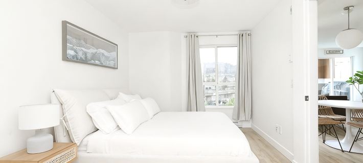 2 Bed + DEN 2 Bath Downtown Kelowna Kelowna otelleri