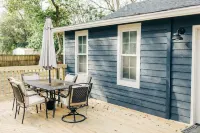 Spacious Downtown Living - 3-Star