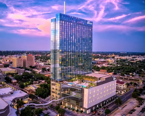 Fairmont Austin Hotels near Walter Beach