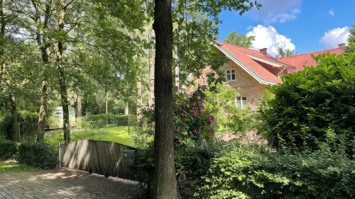 Großzügiges Ferienhaus in Ruhiger Waldlage - Urlaub auf dem Lande - Homestays