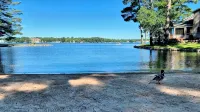 Beautiful Lake View Cabin with Private Beaches - Boutique