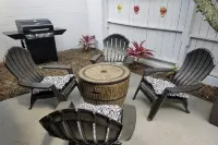Patio Paradise, 1.6 miles to FSU Stadium! - balcony