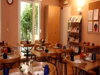 Séjours & Affaires Pantin Charles de Gaulle - servizio colazione