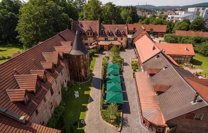 Schlosshotel Weyberhöfe