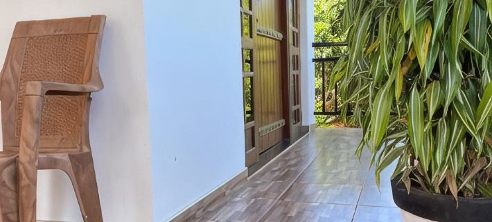 Llt Tourist Inn and Safari Jeep Hotels in Anuradhapura