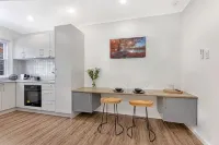 KozyGuru | Bondi Beach | Lovely Studio - parking