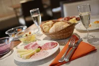 Ambiente Hotel Freieck - Bữa sáng