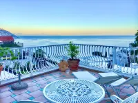 Hotel Villa Delle Palme in Positano - Ocean View