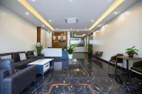 Maihomes Hotel & Apartment Vinh Yen - Khach San Maihomes Vinh Yen, Vinh Phuc - Pysäköinti
