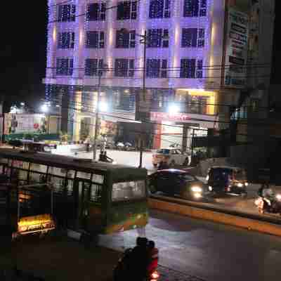 Balaji Gold Inn Hotel Exterior