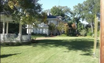 Delta Street Inn