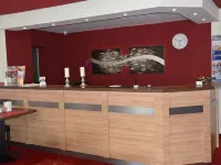 哈伯格老城飯店 霍伊肯洛克保護區附近的飯店