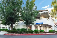 Motel 6 Thousand Oaks, CA Ξενοδοχεία στην πόλη Moorpark