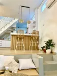 YellowHouse: Modern Villa w/Pool - Central Loc. Hotels in Mergangsan