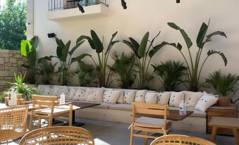 Gaia Alacati Bazaar