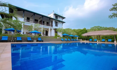 Niyagama House