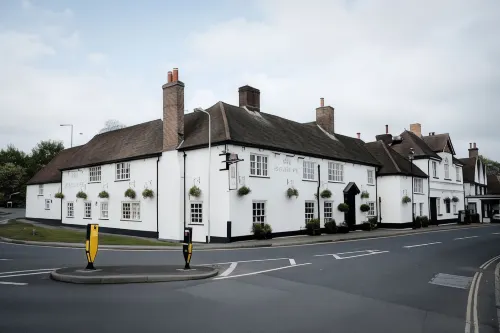 The Crown Inn Hotels in Soberton