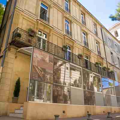HOTEL DE L'HORLOGE Hotel Exterior