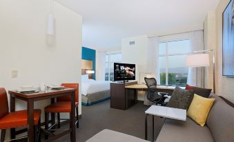 Residence Inn by Marriott San Jose Airport